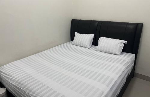 Makassar Hotel | SPOT ON 93022 Anugrah Homestay Syariah