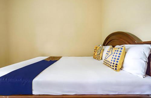 Pandaan Hotel | SPOT ON 93612 Kencana Homestay Syariah Near Masjid AL-BAROKAH Kanyuran