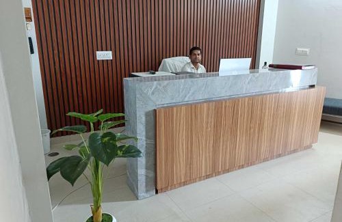Jind Hotel | SPOT ON Hotel Mezbaani