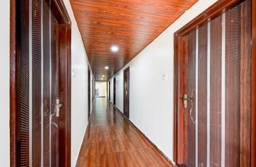 Hyderabad Hotel | SPOT ON Jhansi Hotel & Family Restaurants Luxury Rooms