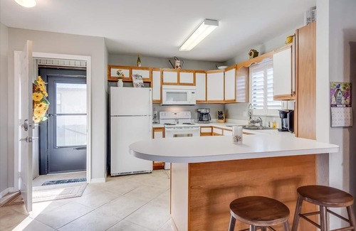 Highland Villa | SPOTLESS VILLA ! FULLY FURNISHED - JUST BRING YOUR GOLF CLUBS !