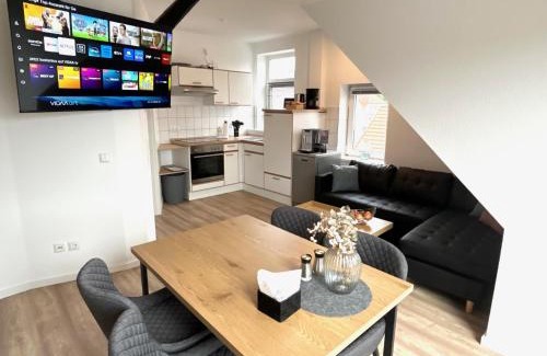 Region Hannover District Apartment | SPR-Helle Wohnung mit Balkon, EBK, WLAN, Netflix, 24 Stunden self checkin