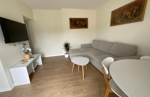 Permet Apartment | Spring apartment in Permet