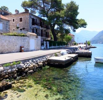 Perast Apartment | Spring Apartment