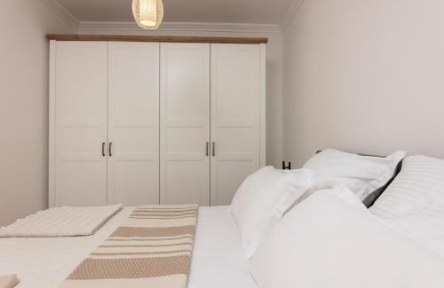 Perast Apartment | Spring Apartment
