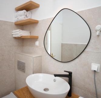 Perast Apartment | Spring Apartment