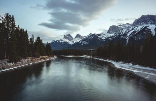 Canmore Apartment | Spring Creek Penthouse by Canadian Rockies Vacation Rentals