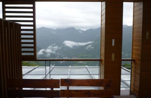 Ren'ai House | Spring Garden B&B