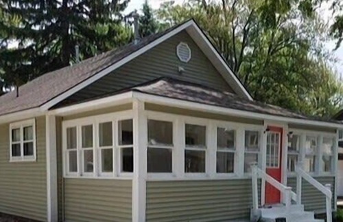 Spring Lake House | Spring into spring and create family memories!