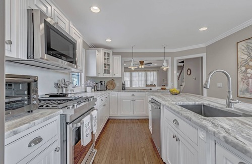 Spring Lake Heights House | Spring Lake Lilac House - Bike to beach, town, Spring Lake, Sea Girt