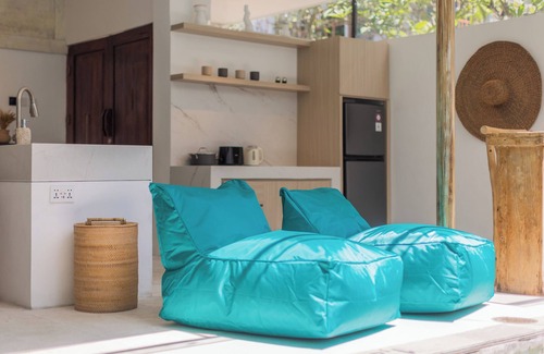 Mumbul Villa | Spring Villa