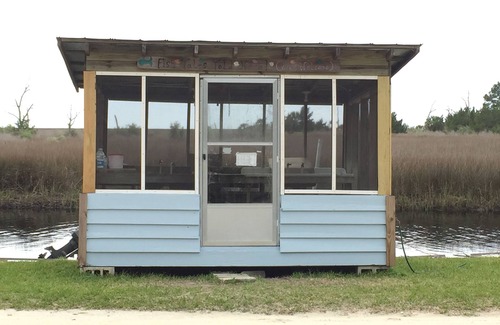 Perry House | Spring Warrior Fish Camp Studio Room, Located On the Gulf of Mexico