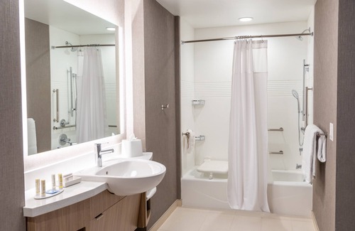Prairie Village Hotel | SpringHill Suites by Marriott Overland Park Leawood