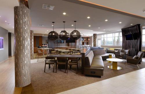 Forest Crest Hotel | SpringHill Suites by Marriott San Antonio Northwest at The RIM