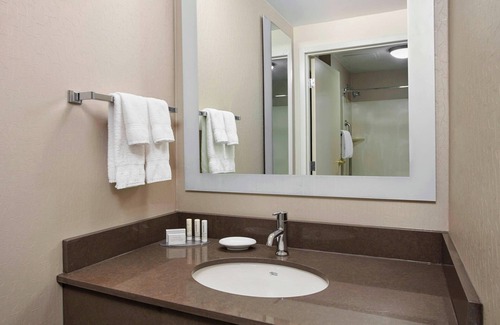 Schaumburg Hotel | SpringHill Suites by Marriott Chicago Schaumburg/Woodfield