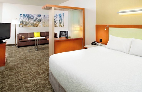 Waukegan Hotel | SpringHill Suites by Marriott Chicago Waukegan/Gurnee