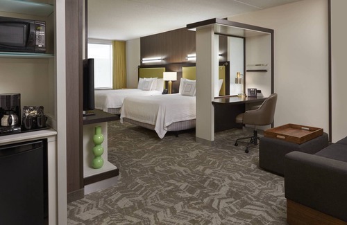Vaughan Hotel | SpringHill Suites by Marriott Toronto Vaughan