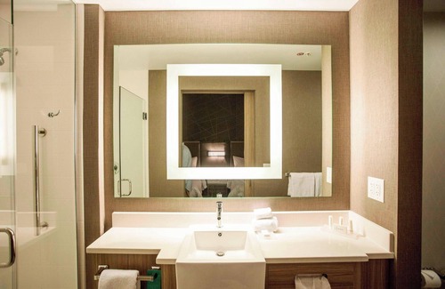 Athens Hotel | SpringHill Suites by Marriott Athens Downtown/University Area
