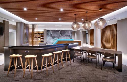 Biggs Field Hotel | SpringHill Suites by Marriott El Paso Airport