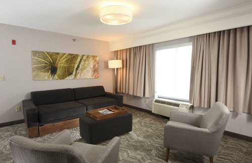 West Des Moines Hotel | SpringHill Suites Des Moines West