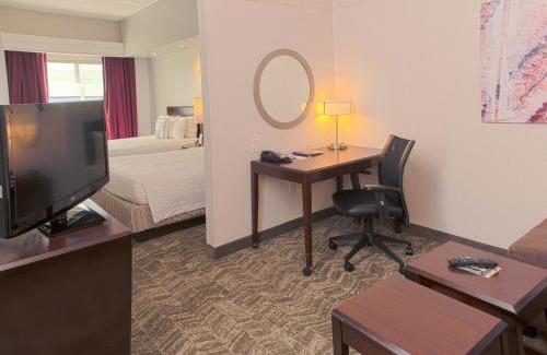Pearland Hotel | SpringHill Suites Houston Pearland