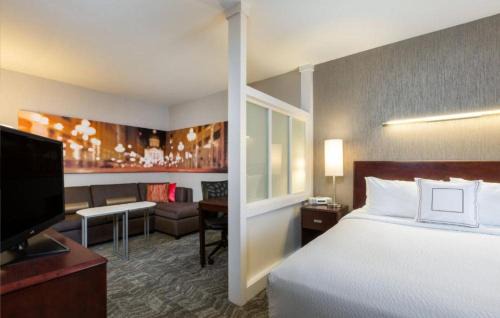 Fishers Hotel | SpringHill Suites Indianapolis Fishers