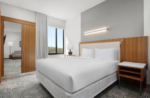 Irvine Business Complex Hotel | SpringHill Suites Irvine John Wayne Airport/Orange County