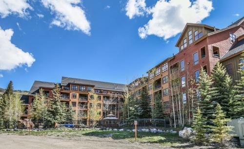 River Run House | Springs 8909 by SummitCove Lodging