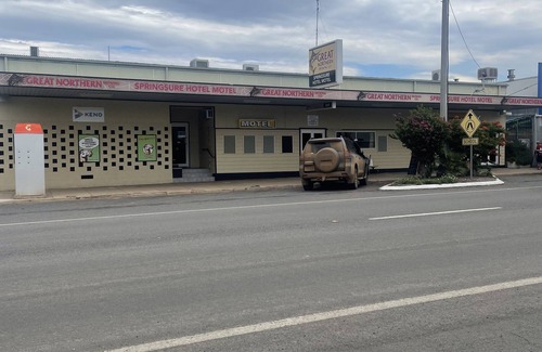 Springsure Hotel | Springsure Hotel Motel