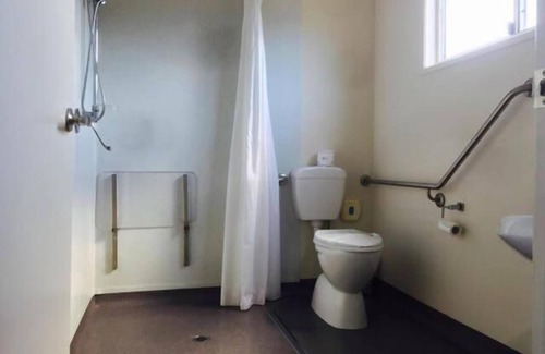 Springsure Hotel | Springsure Overlander Motel