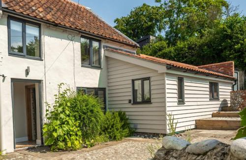 Cley next the Sea House | Spyglass Cottage by Big Skies Cottages
