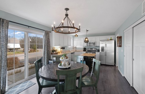 Ottawa House | Spyglass Inn | 3 Bed, 2.5 Bath