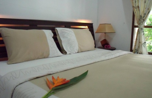 Hat Chao Samran Hotel | Squid Resort