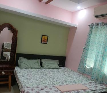 Tirupati Apartment | SREENIVASA HOME STAY