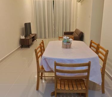 Sandakan Apartment | Sri Indah Pool Condostay