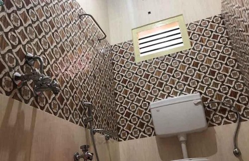 Mayiladuthurai House | Sri Ram Guest House - Mayiladuthurai