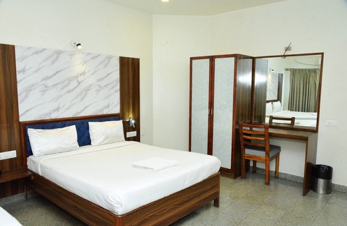 Tumkur Hotel | Sri Sai Residence