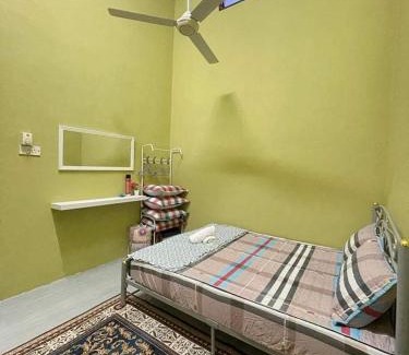 Kusial House | SRI TEGUH HOMESTAY