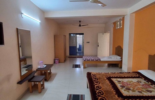 Kushalnagar Cabin | Sri Vinayaka Lodge