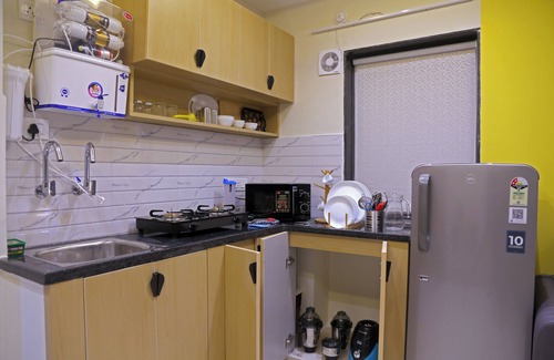 Serilingampally Hotel | Srinivasam Studio Flat