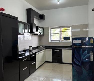Chikkamagaluru Apartment | SS LUXURY Comforts-Two bedroom