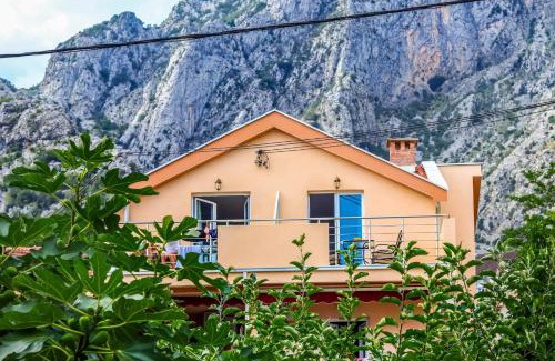 Orahovac Apartment | SSM Apartmani