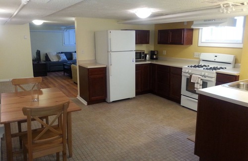 St. Anthony Park Apartment | St.Anthony Park Basement 2 Bedroom