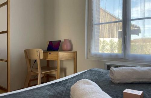 Saint-Aubin-Les-Elbeuf Apartment | St Aubin Gare - Appartement cosy proche commerces