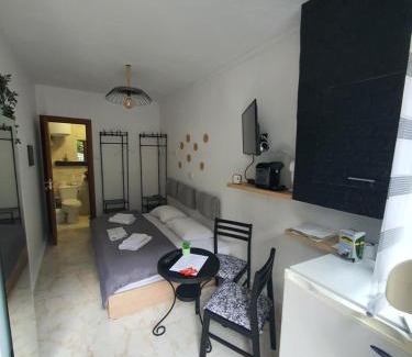 Drama Apartment | St.Barbara studio