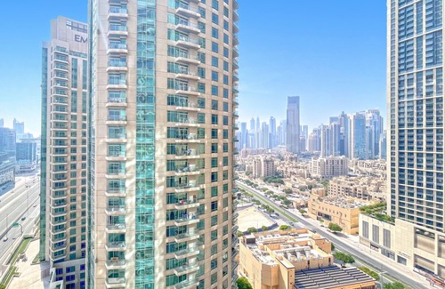 Al Quoz Apartment | St-BurjNujoom-1703
