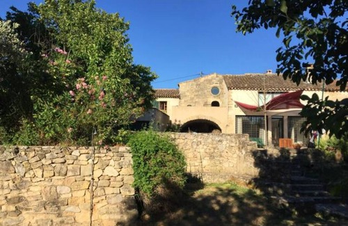 Ansouis House | St-Estève chapel from the 13th century charming family house