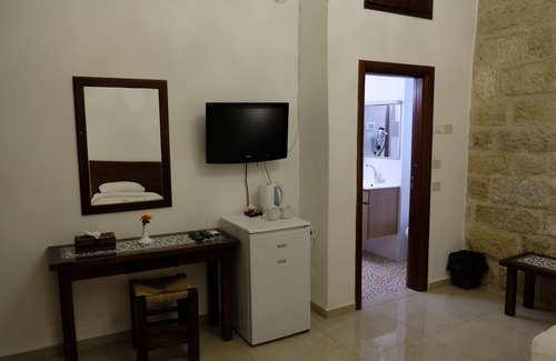 Jerusalem House | St. George’s Cathedral Pilgrim Guesthouse – Jerusalem