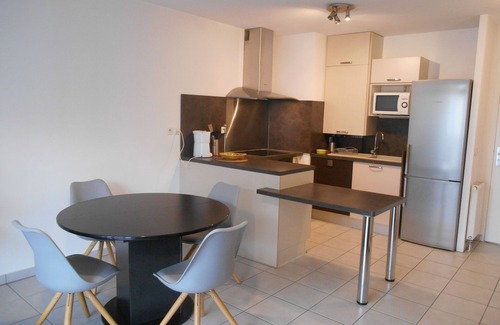 Ciboure Apartment | ST JEAN DE LUZ CIBOURE - T3 - Beaches and center on FOOT - PRIVATE PARKING - WIFI