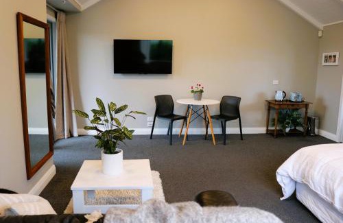 Cambridge Apartment | St Kilda Studio